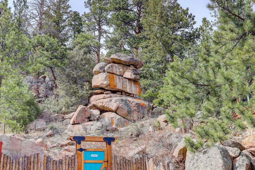 More Photos Of 468 Riverside Dr, Lyons Specialty For Sale