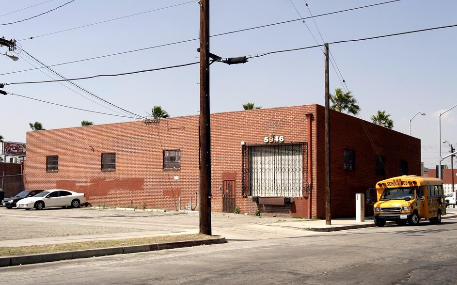 More Photos Of 5946 E Washington Blvd, Commerce Warehouse For Sale