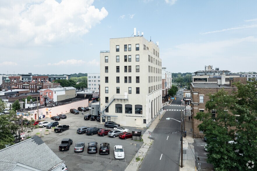 More Photos Of 239-241 Main St, Hackensack Loft Creative Space For Lease