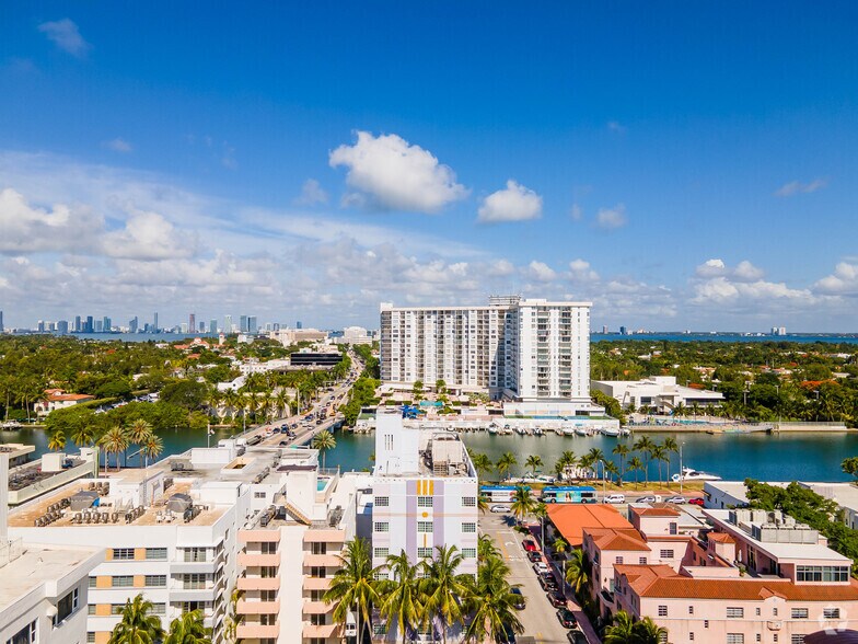 More Photos Of 4130 Collins Ave, Miami Beach Hotel For Lease