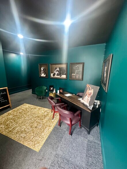 More Photos Of 149-175 E Cove Ave, Wheeling Storefront For Lease