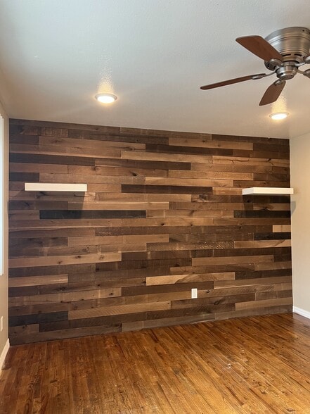 More Photos Of 1747 Oakdale Ave, Green Bay Apartments For Sale