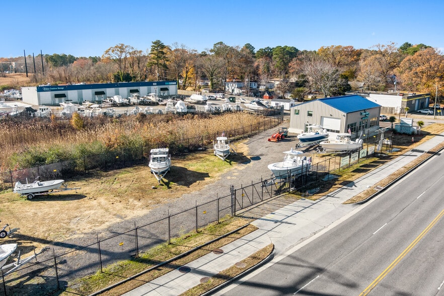 More Photos Of 1309 Virginia Beach Blvd, Virginia Beach Service For Sale