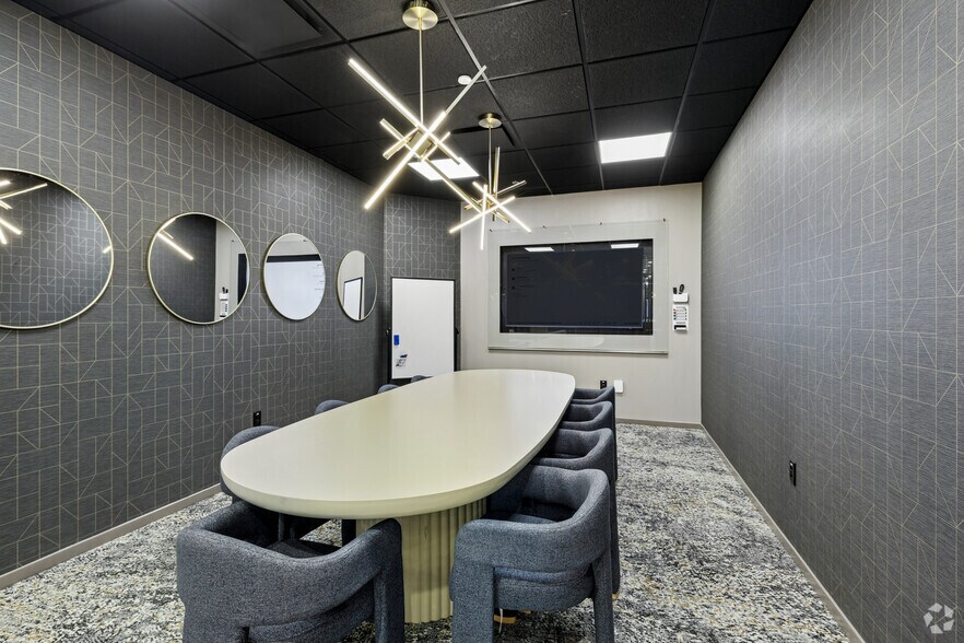More Photos Of 1801 West End Ave, Nashville Coworking Space