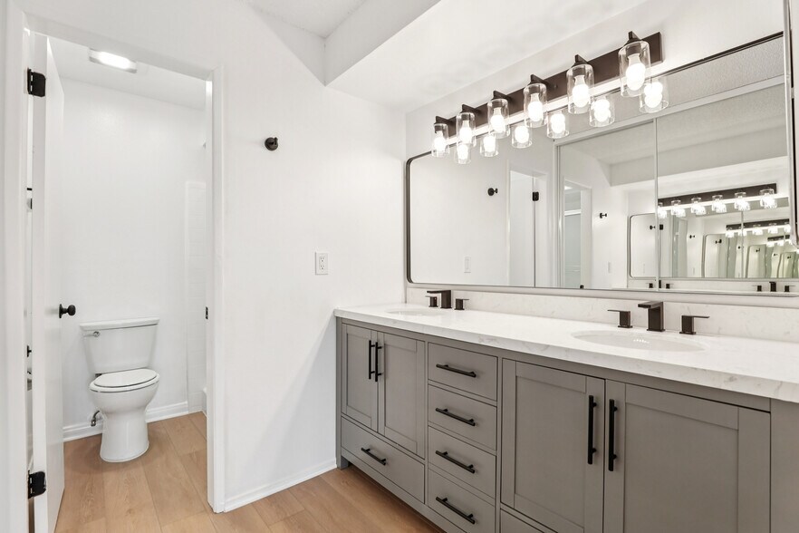 More Photos Of 13561 Arizona St, Westminster Apartments For Sale