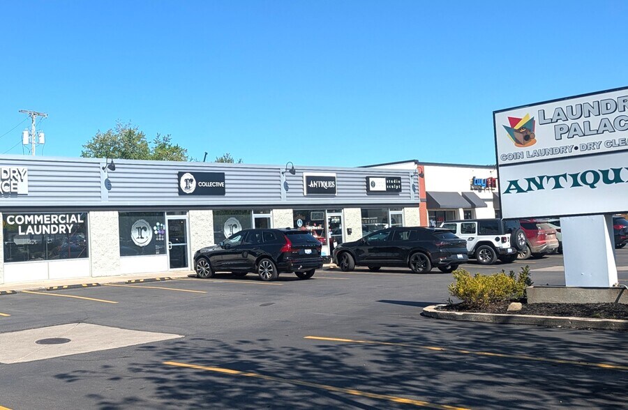 More Photos Of 110-140 S Main St, Clawson Unknown For Lease