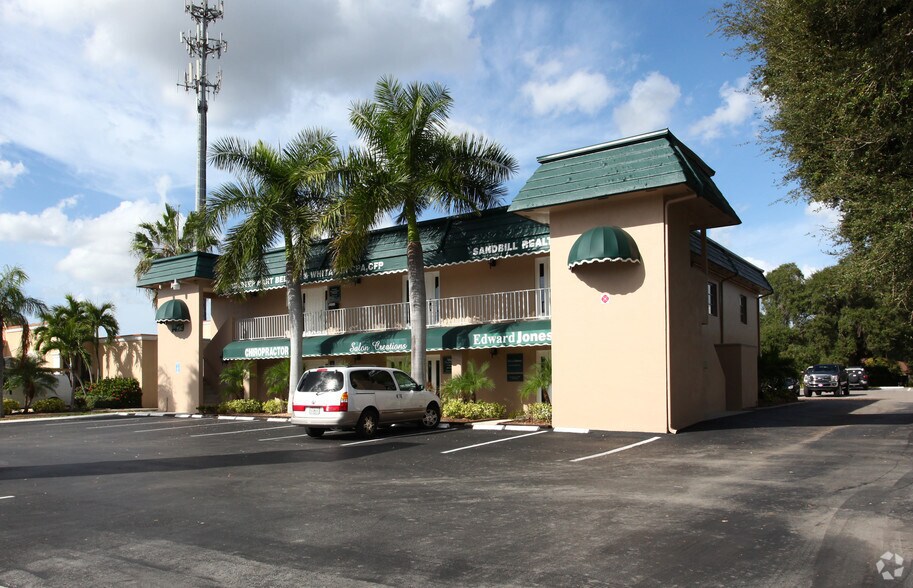 Primary Photo Of 1429 Colonial Blvd, Fort Myers Office For Lease