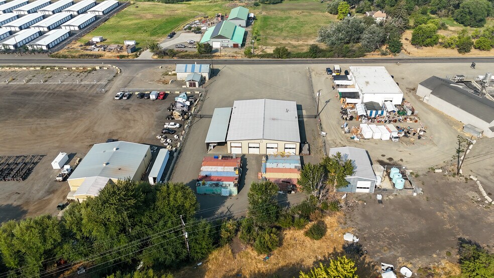 More Photos Of 220 S Railroad Ave, Ellensburg Industrial For Sale