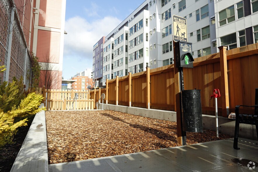 More Photos Of 507 NE Northgate Way, Seattle Apartments For Lease
