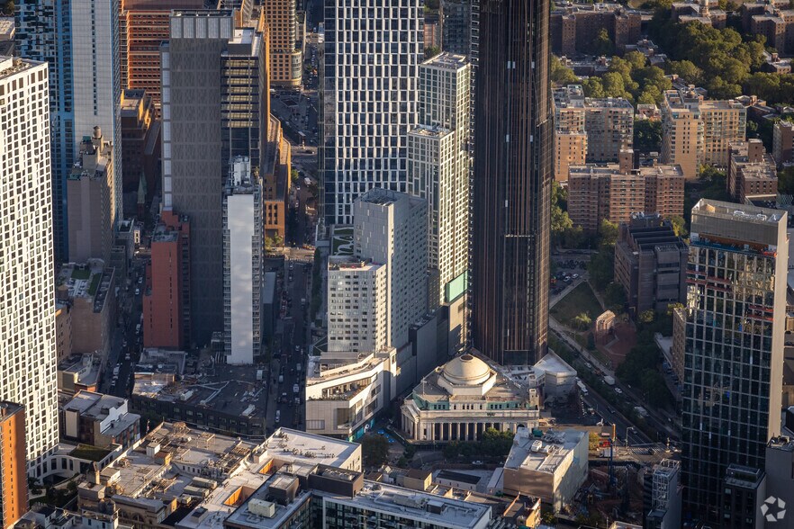 More Photos Of 10 City Pt, Brooklyn Apartments For Lease