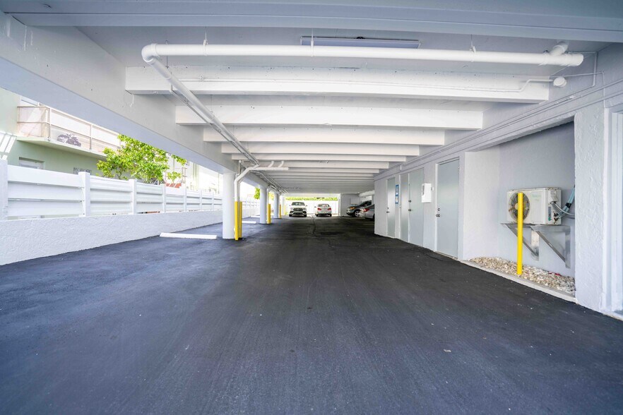 More Photos Of 2011 Bay Dr, Miami Beach Apartments For Sale