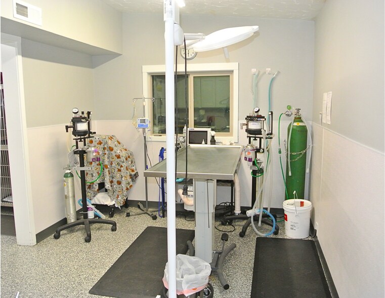 More Photos Of 19223 E Appleway Ave, Greenacres Freestanding For Lease