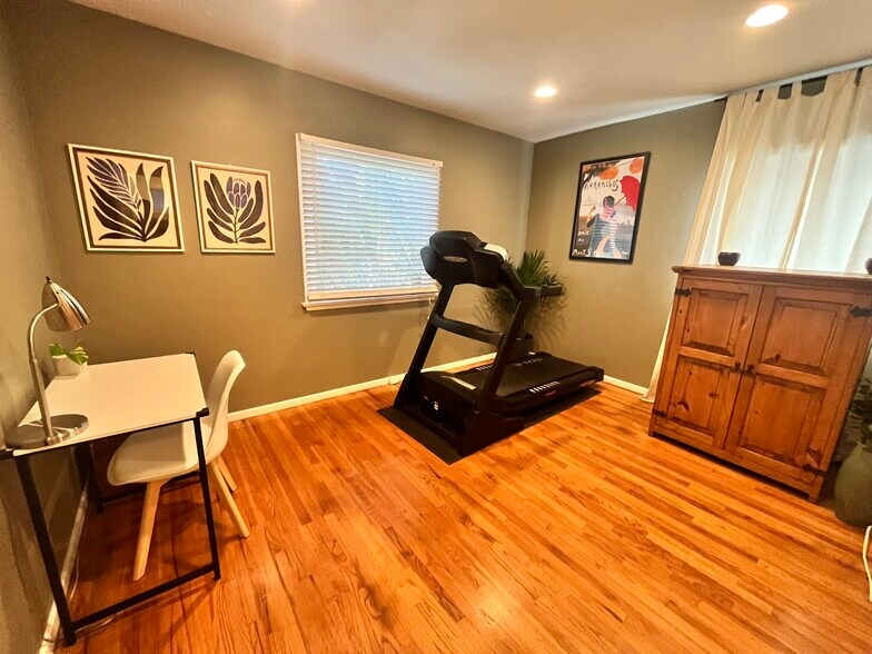 More Photos Of 2297 Glendale Blvd, Los Angeles Multifamily For Sale