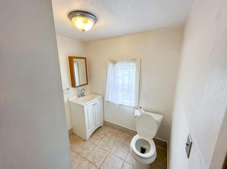 More Photos Of 111 Mahogany Dr, Vallejo Apartments For Sale