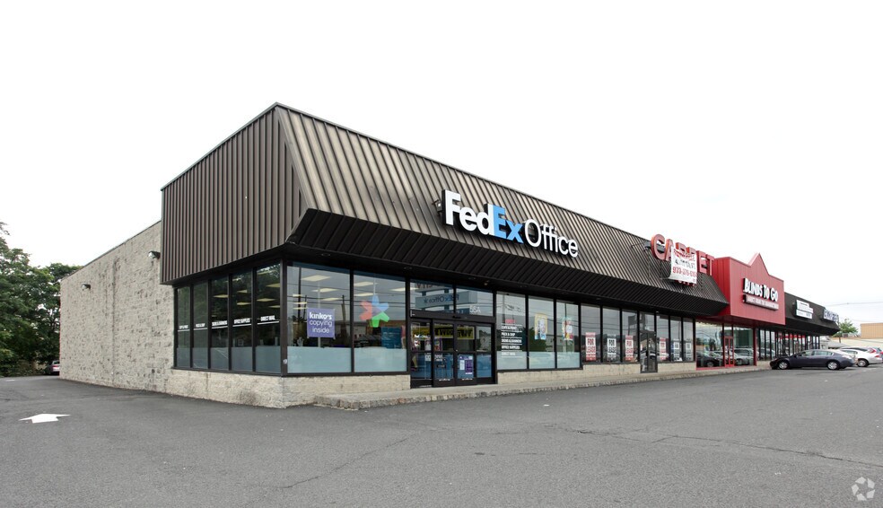 More Photos Of 55A-55E Us-22, Springfield Unknown For Lease