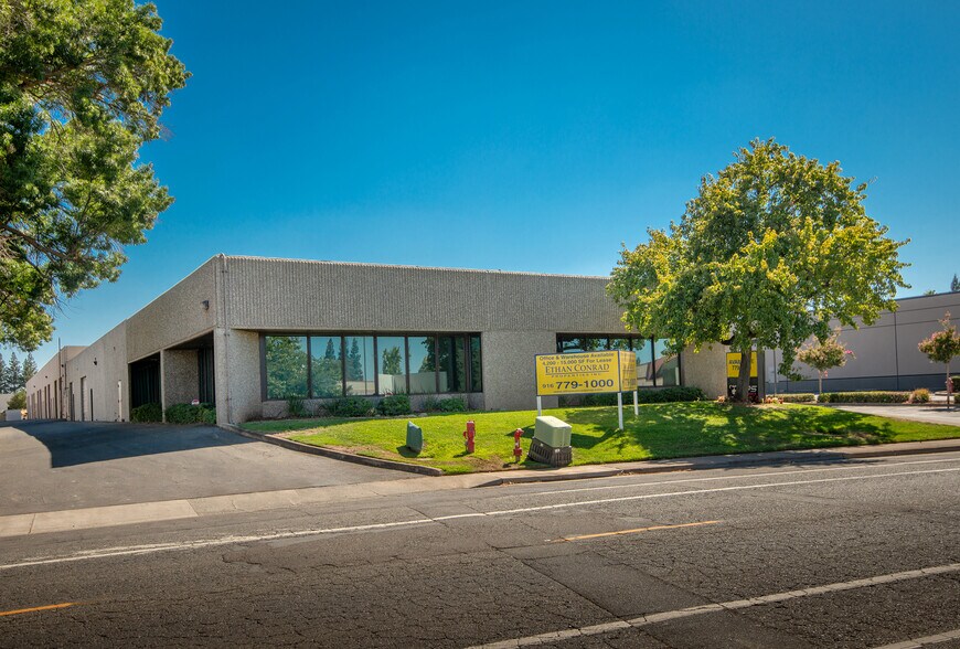 More Photos Of 11481 Sunrise Gold Cir, Rancho Cordova Light Distribution For Lease