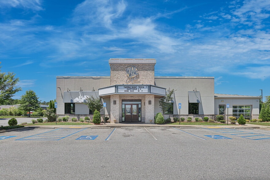 More Photos Of 3040 Capps Way, Opelika Restaurant For Sale