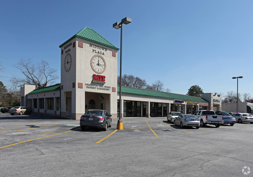 Primary Photo Of 3055-3095 Vineville Ave, Macon-Bibb Unknown For Lease