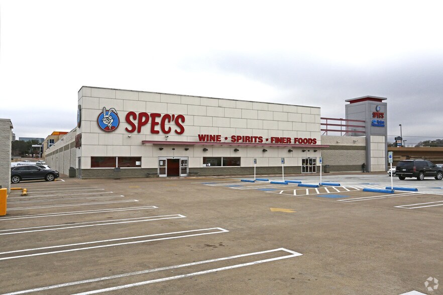 Primary Photo Of 9500 N Central Expressway, Dallas Freestanding For Lease