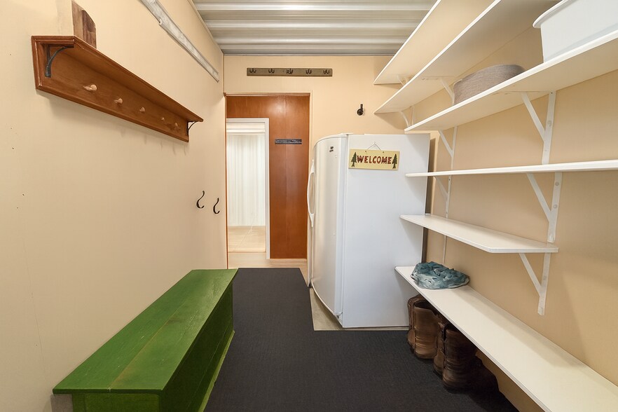 More Photos Of 32738 US 71, Menahga General Retail For Sale