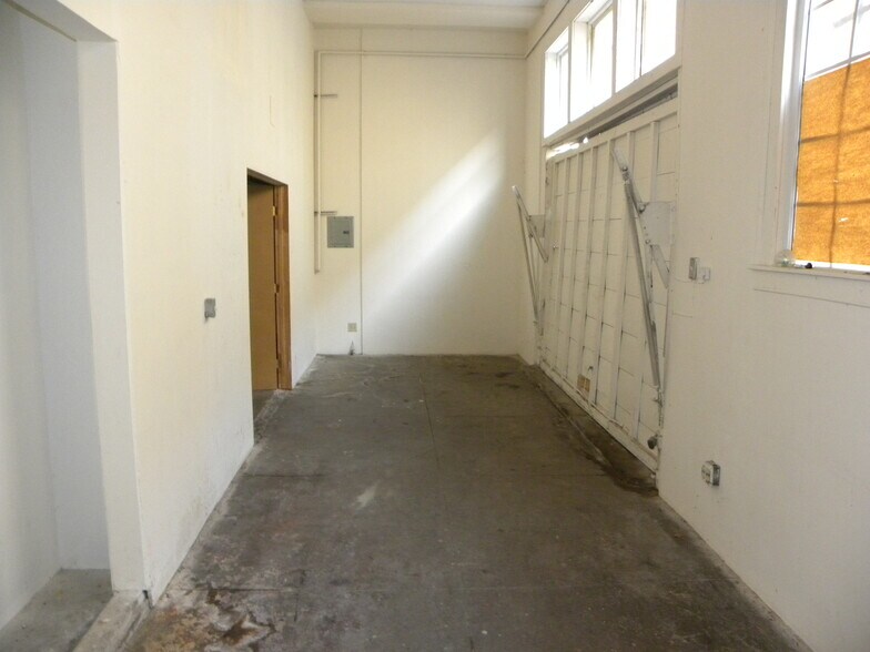 More Photos Of 3500-3514 W Pico Blvd, Los Angeles Storefront Retail Residential For Lease