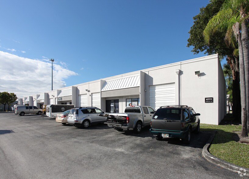 More Photos Of 4101 SW 47th Ave, Davie Unknown For Lease