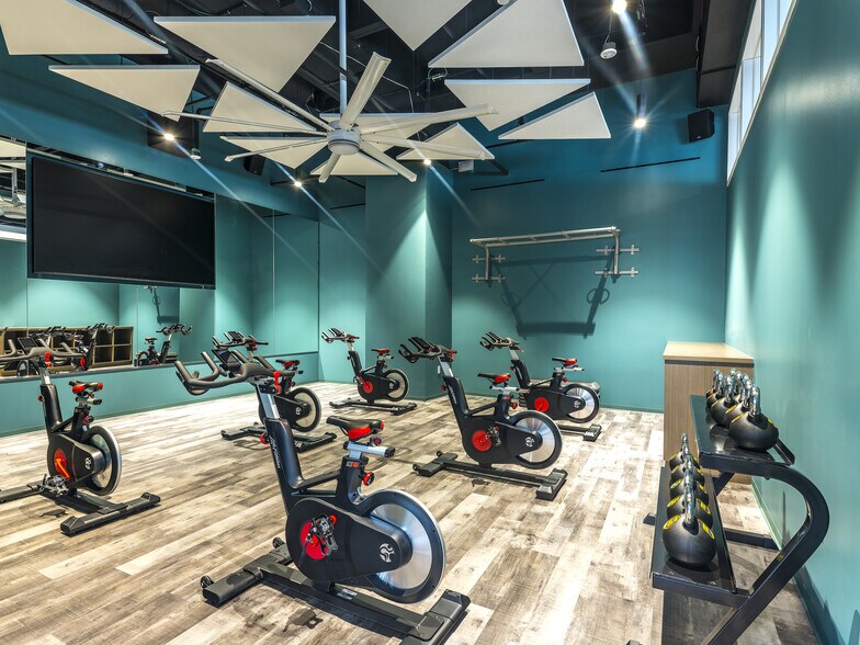 More Photos Of 757 N Eldridge Pky, Houston Office For Lease