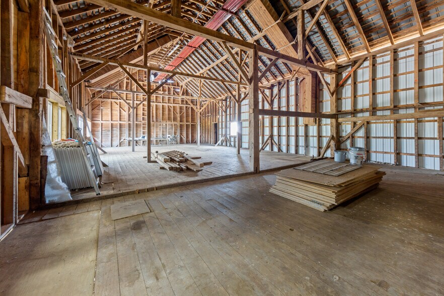 More Photos Of 27058 Mount Pleasant Rd, Columbus Winery Vineyard For Sale