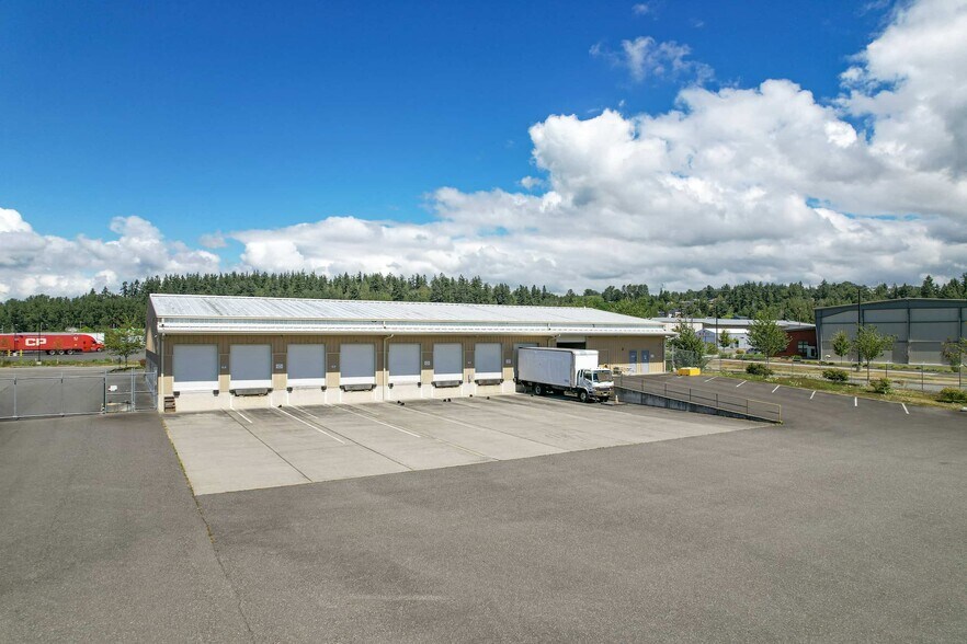 Primary Photo Of 1525 Boblett St, Blaine Warehouse For Lease