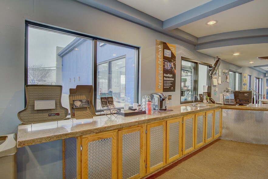 More Photos Of 720 Platte River Blvd, Brighton Carwash For Sale