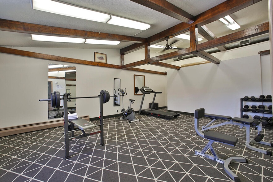 More Photos Of 112 King st, Palmerston Hotel For Sale