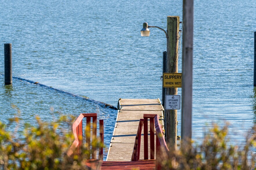 More Photos Of 4484 Fish Mill, Westlake Hotel For Sale