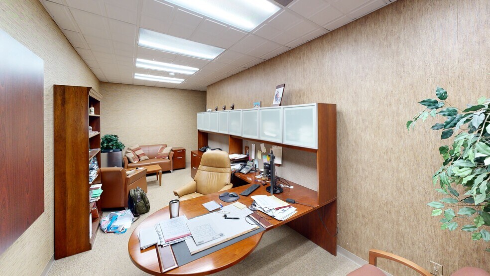 More Photos Of 185 Ainsley Dr, Syracuse Manufacturing For Lease