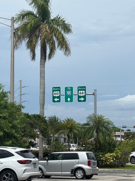 More Photos Of 6030 Hollywood Blvd, Pembroke Pines Medical For Lease