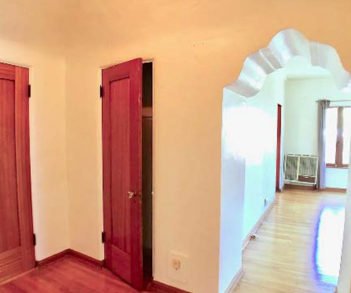 More Photos Of 1352 W 10th St, San Pedro Apartments For Sale