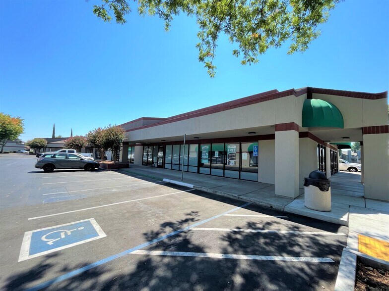 More Photos Of 3410-3436 W Hammer Ln, Stockton Unknown For Lease