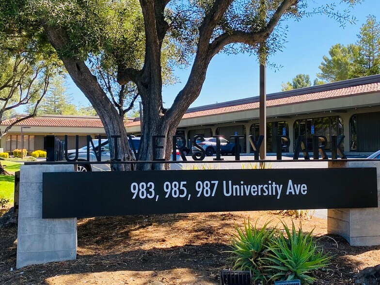 More Photos Of 983 University Ave, Los Gatos Unknown For Lease