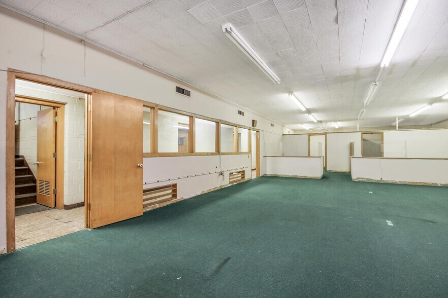 More Photos Of 901 E Morris St, Wichita Warehouse For Sale