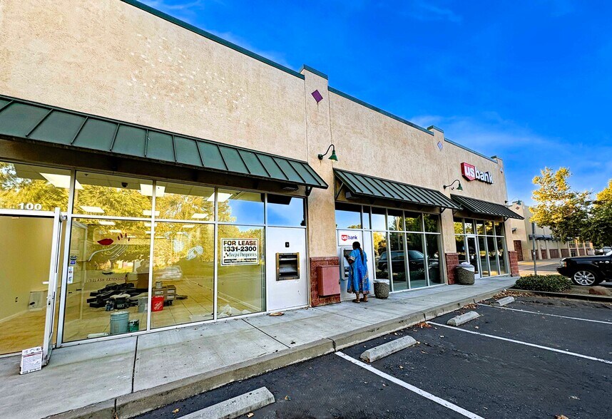 More Photos Of 9230 Elk Grove Florin Rd, Elk Grove Freestanding For Lease