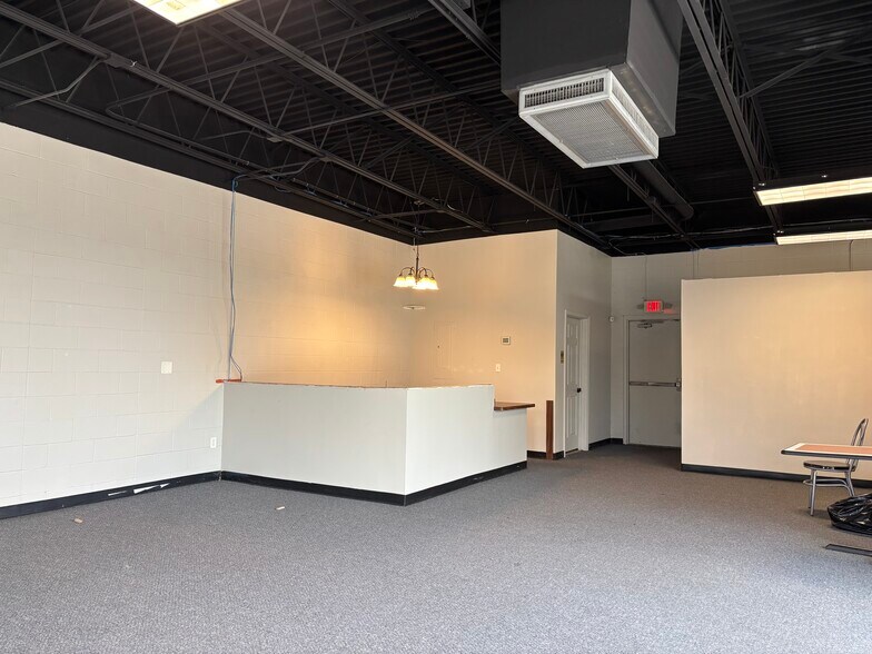 More Photos Of 6601 Broadway St, Pearland Storefront Retail Office For Lease