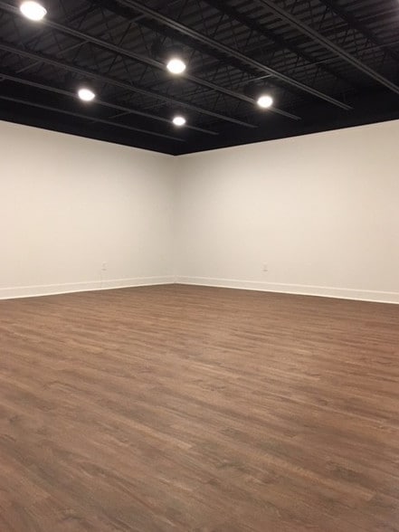 More Photos Of 7800 Amelia Rd, Houston Loft Creative Space For Lease