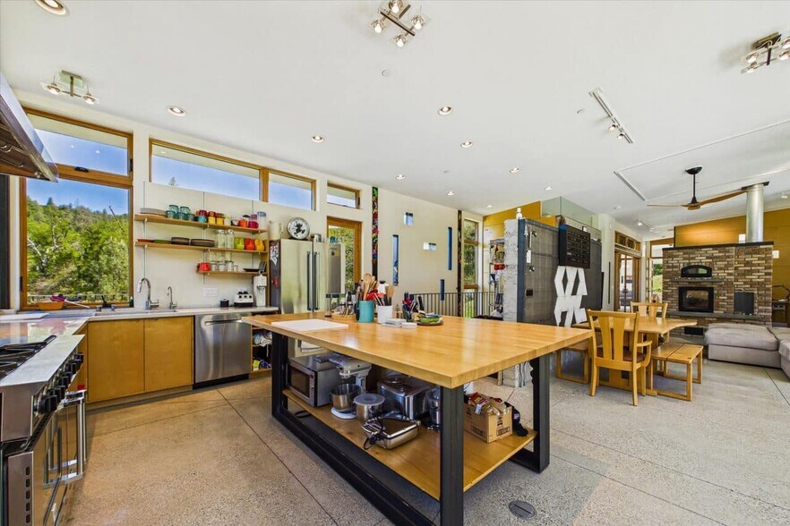 More Photos Of 6691 Reading Creek Rd, Douglas City Land For Sale