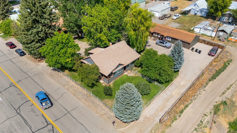 Primary Photo Of 223 Main St, Meeker Apartments For Sale