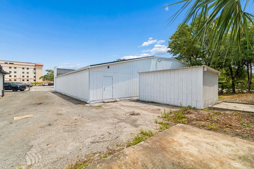 More Photos Of 1956 Kingsley Ave, Orange Park General Retail For Sale