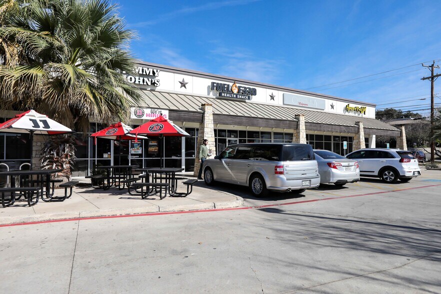 More Photos Of 7302 Louis Pasteur Dr, San Antonio Storefront For Sale