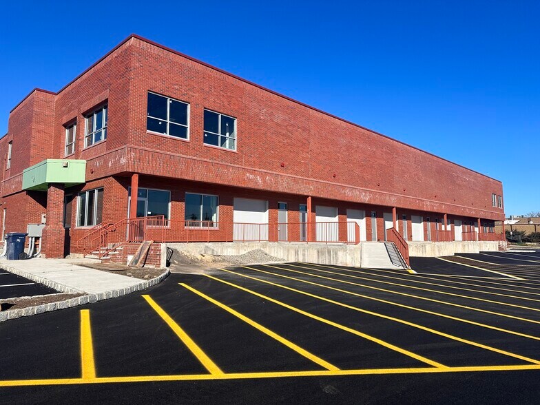 More Photos Of 1275 Bloomfield Ave, Fairfield Light Manufacturing For Lease