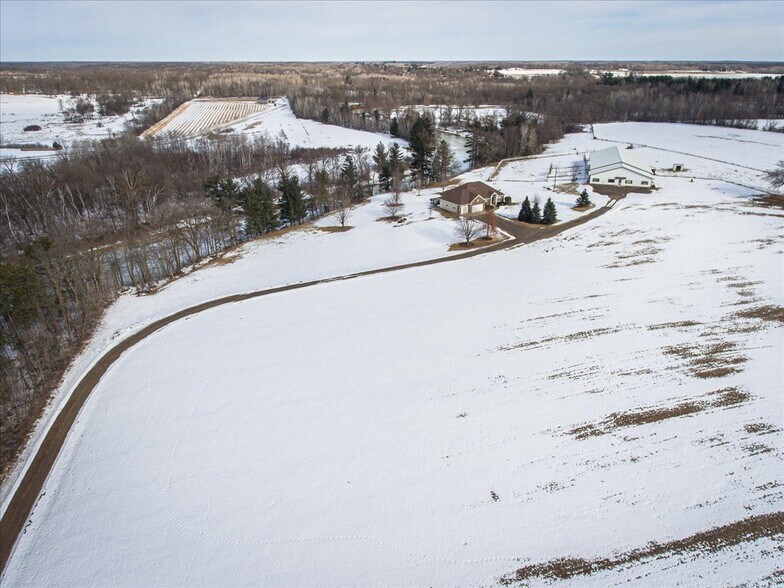 More Photos Of 12446 190th St, Milaca Flex For Sale