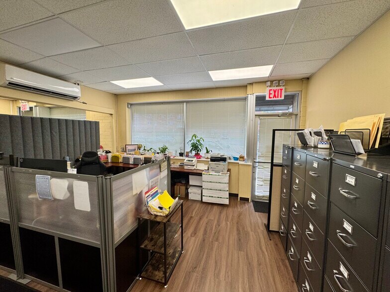 More Photos Of , Brooklyn Unknown For Sale