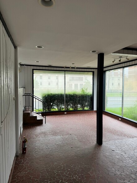 More Photos Of 221 Cherry Rd, Rock Hill Restaurant For Lease