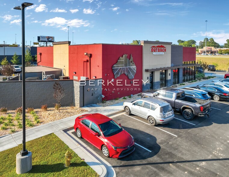 More Photos Of 3531 US-280 Hwy, Phenix City Restaurant For Sale